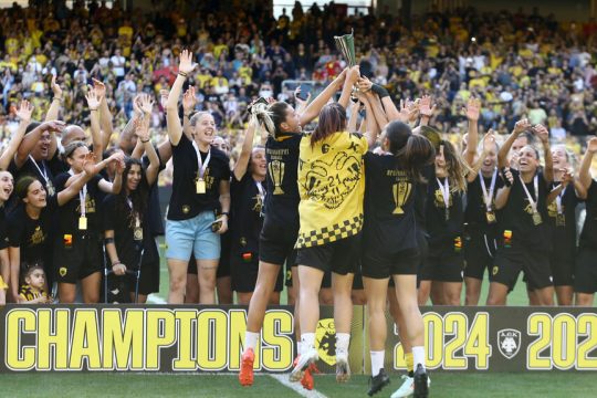 aek girls